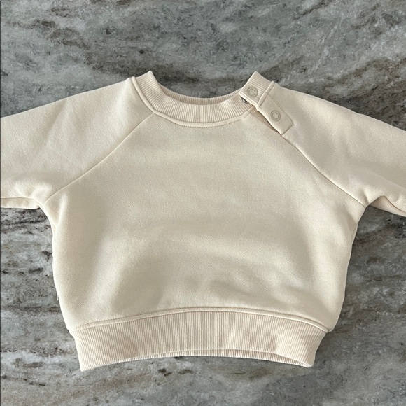 Amazon Essentials Baby Sweat Set - Picture 4 of 6